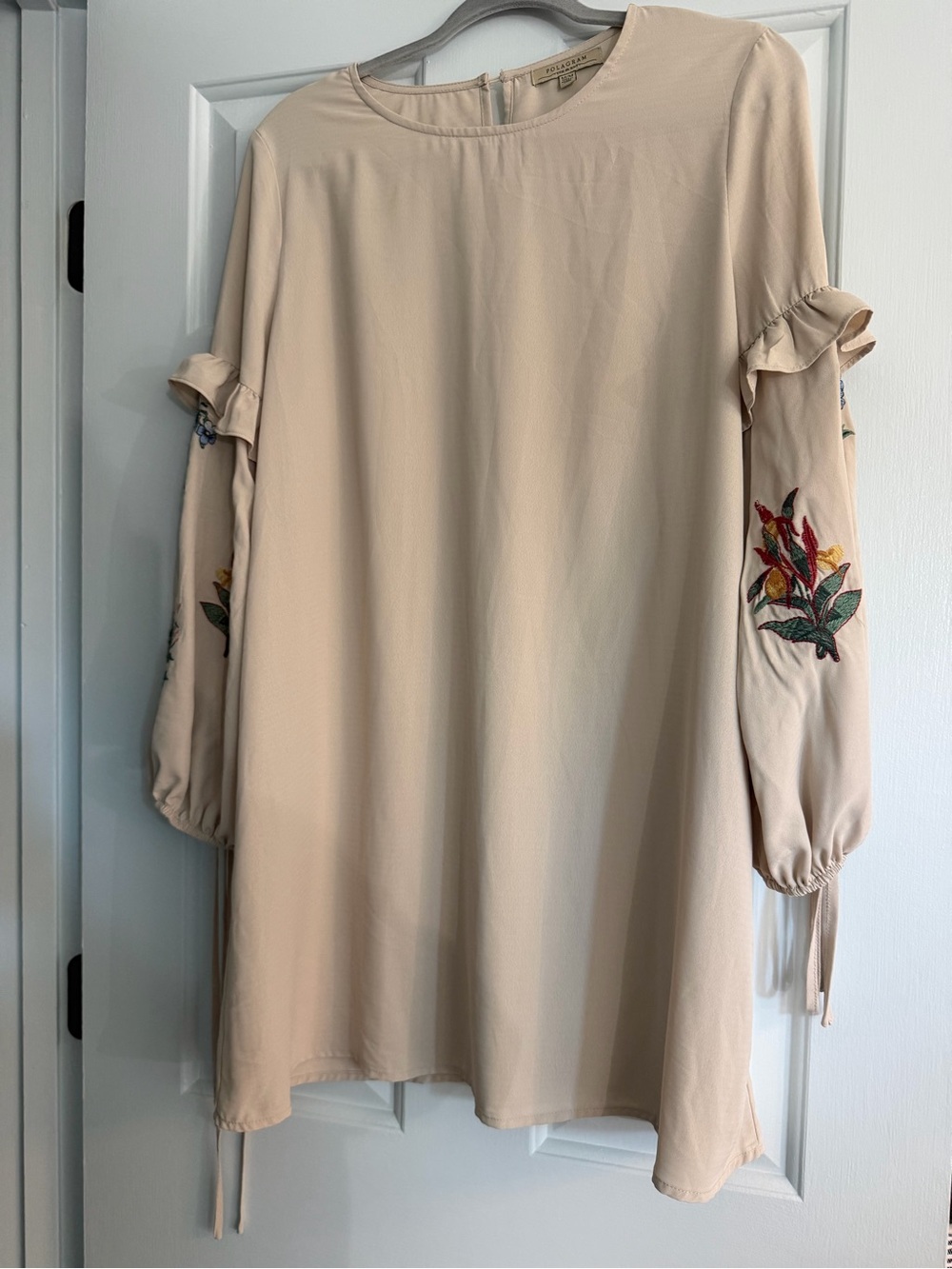 Polagram Cream Shift Dress with Embroidered Floral Sleeves